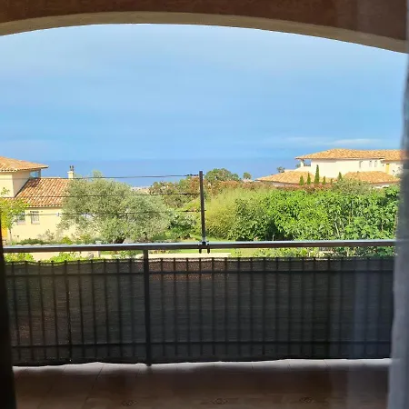 Les Terrasses De דירה סארי סולנזארה